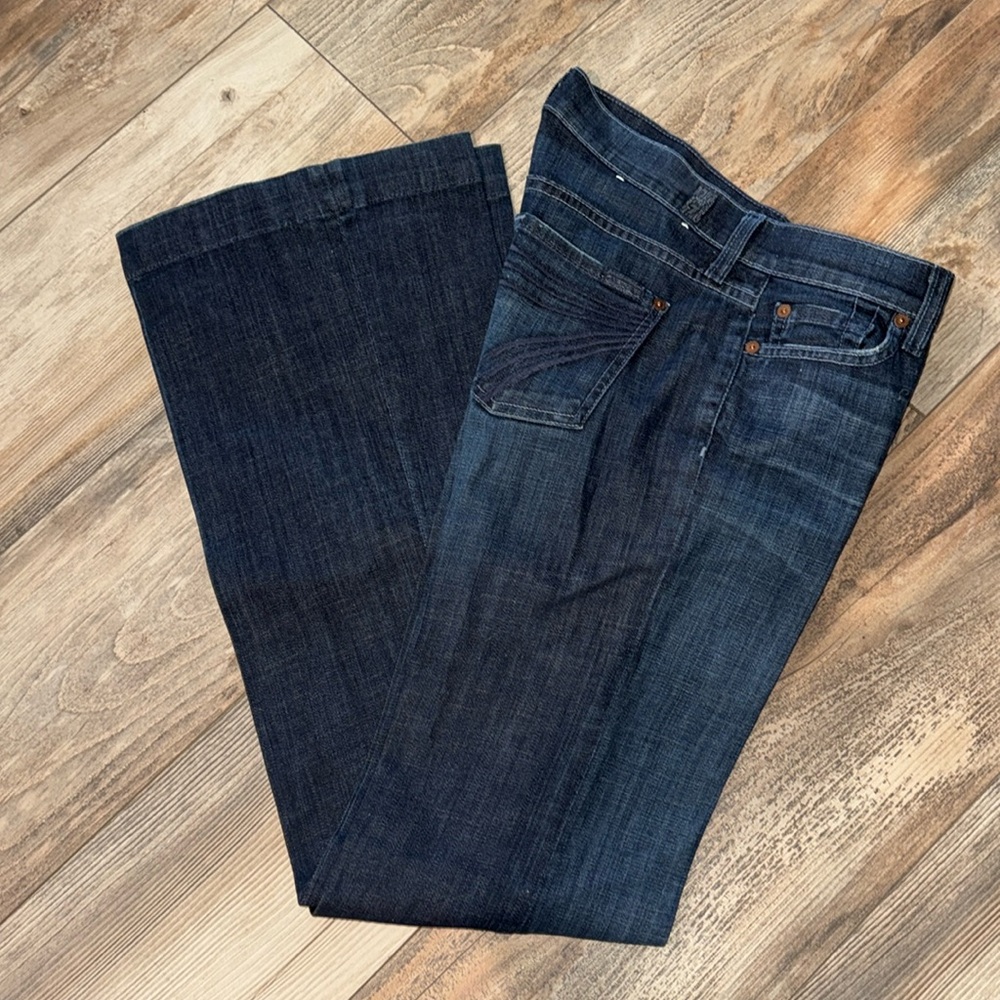 7 for all Mankind